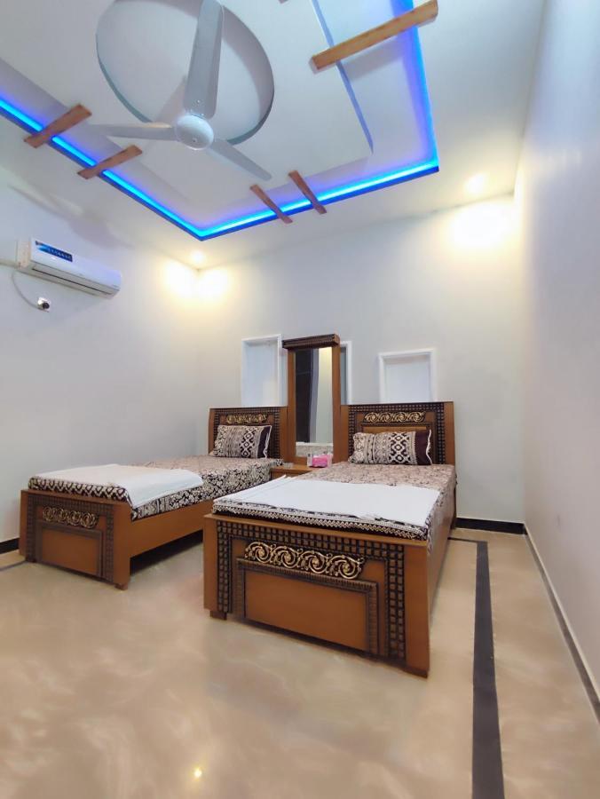 Lavish Inn Iszlámábád Kültér fotó