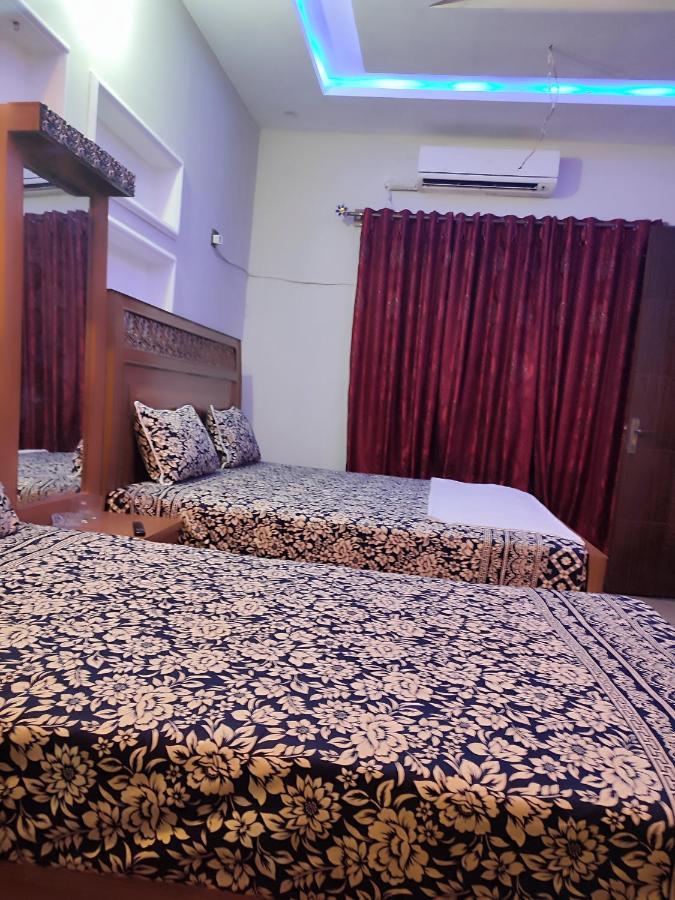 Lavish Inn Iszlámábád Kültér fotó