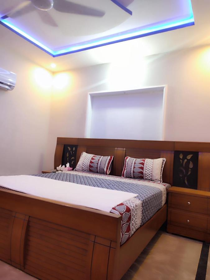Lavish Inn Iszlámábád Kültér fotó