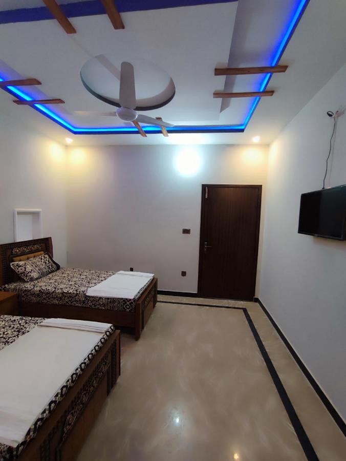 Lavish Inn Iszlámábád Kültér fotó